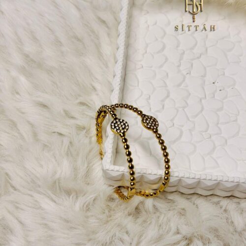 Luna Clover Bangle