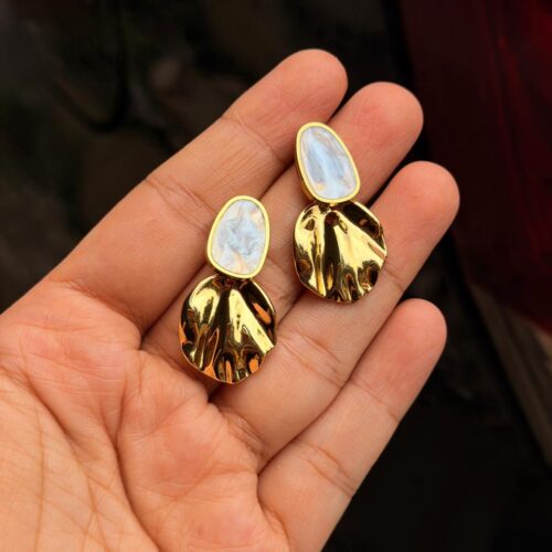 Pearl Gold Drop Earrings