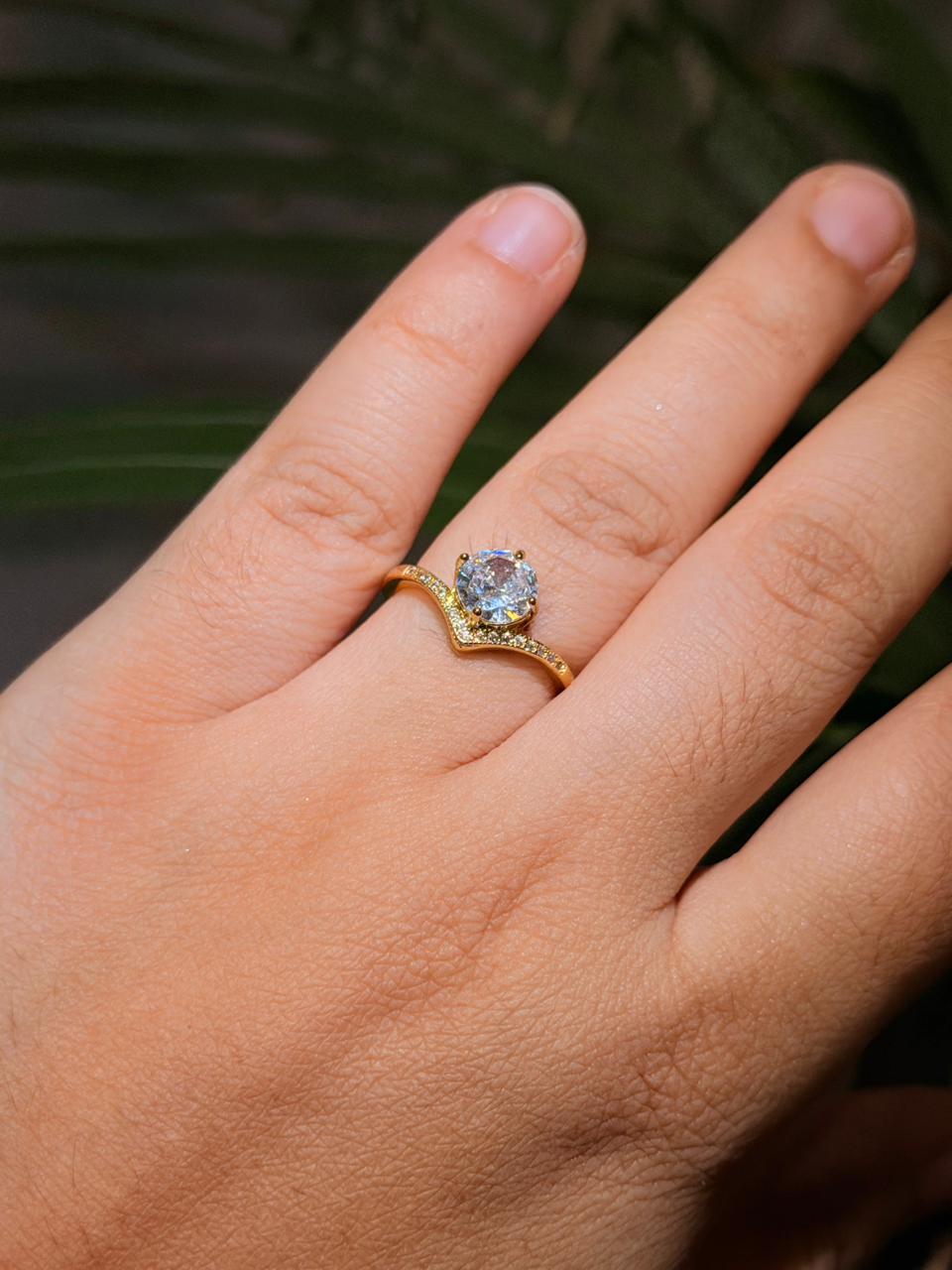 Aurora Wave Solitaire Ring