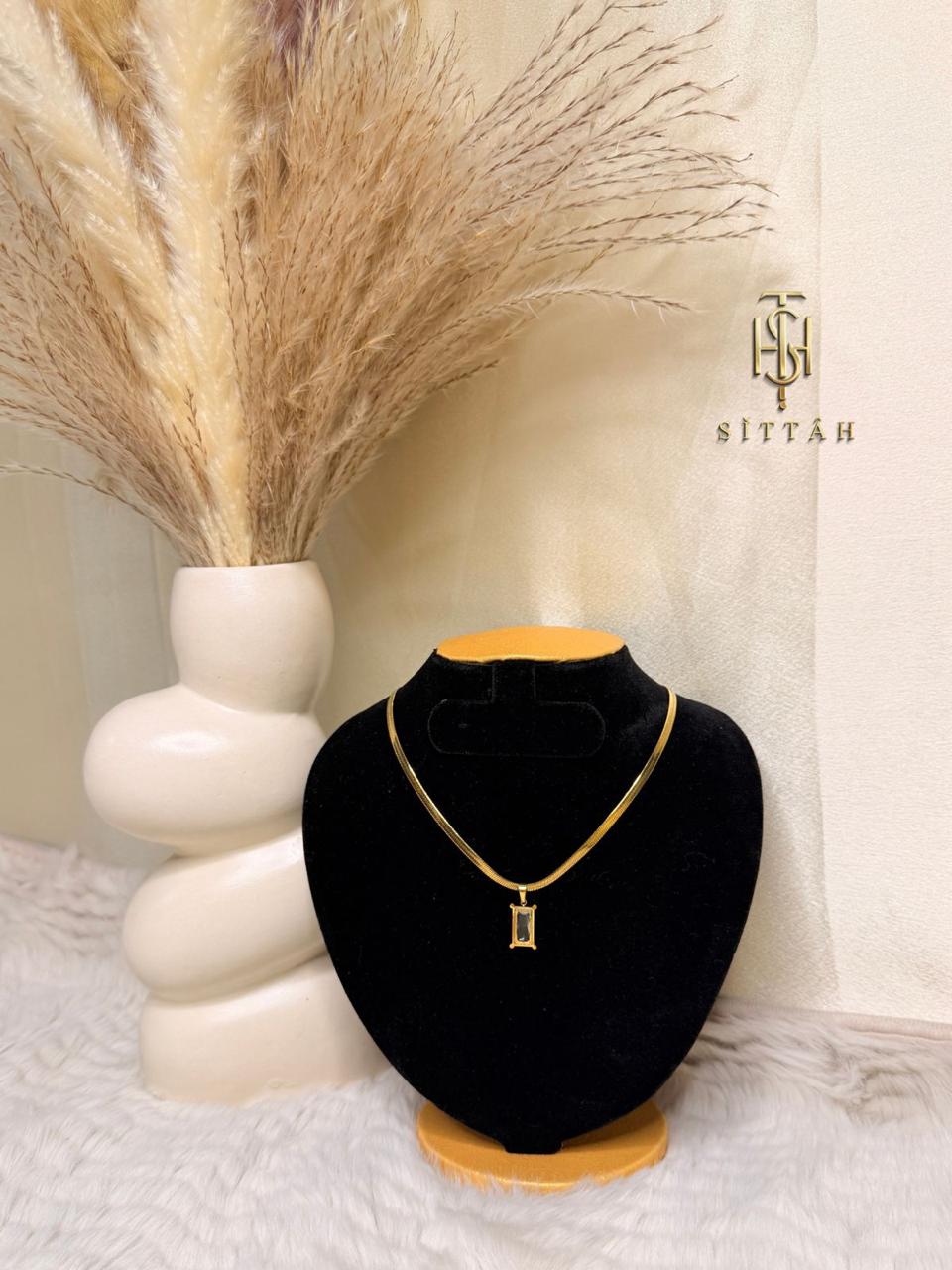 Elysian Rectangle Necklace