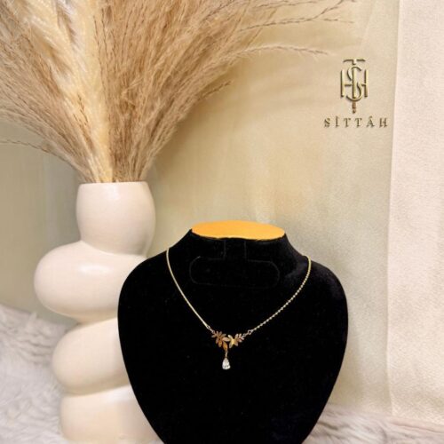 Flora Pearl Drop Chain