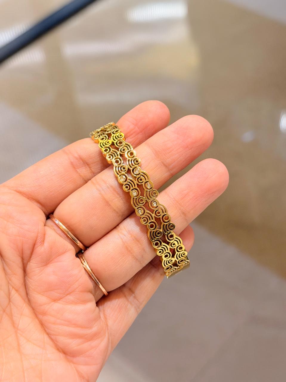 Elysian Loop Bangle