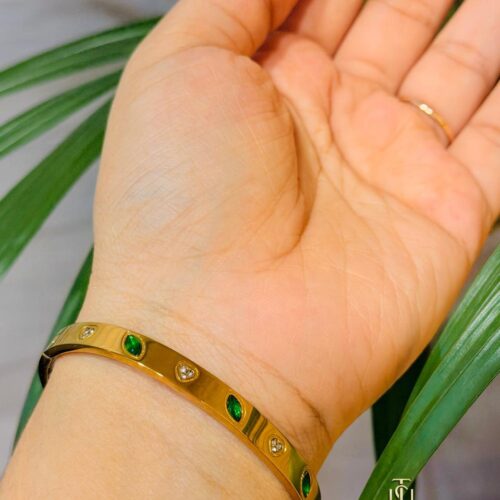 Royal Emerald Bangle
