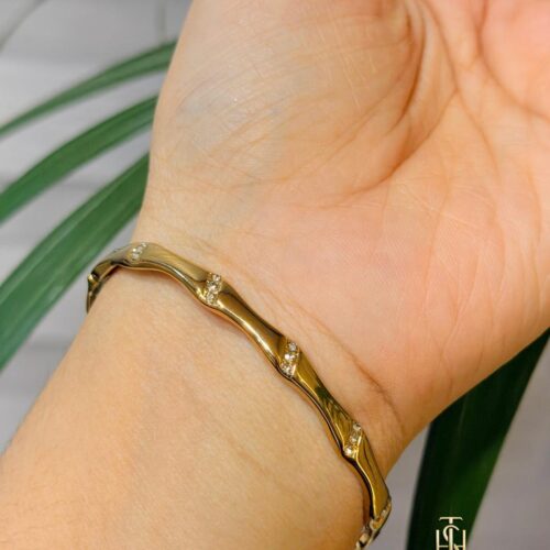 Auric Wave Bangle