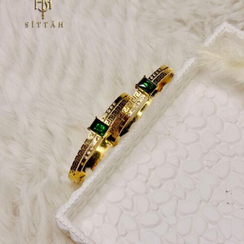 Emerald Majesty Cuff