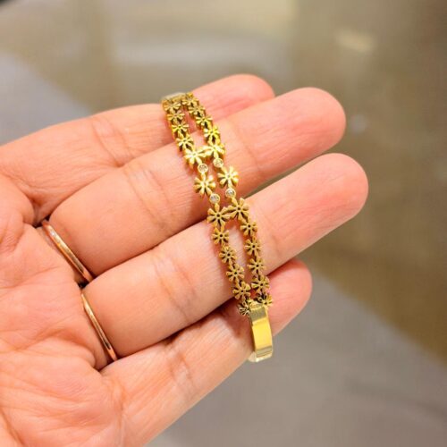 Daisy Whisper Bangle