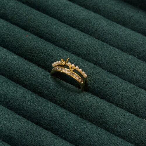 Regal Pearl Crown Ring