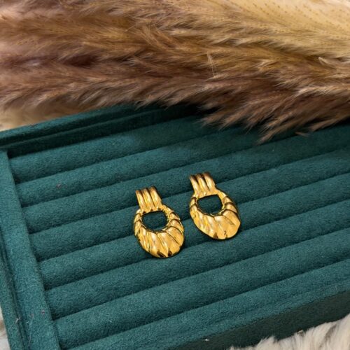 Sienna Hoops