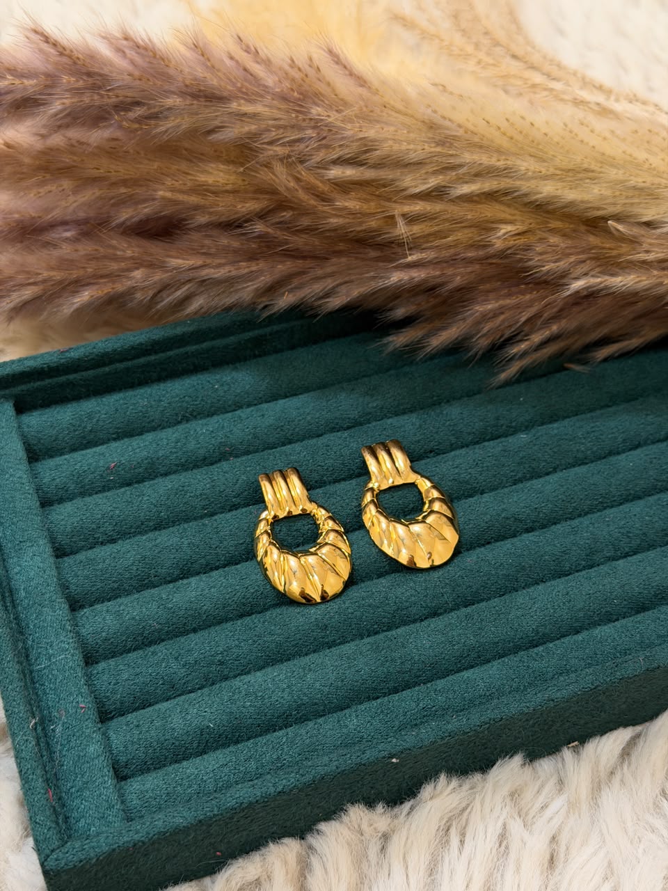 Sienna Hoops