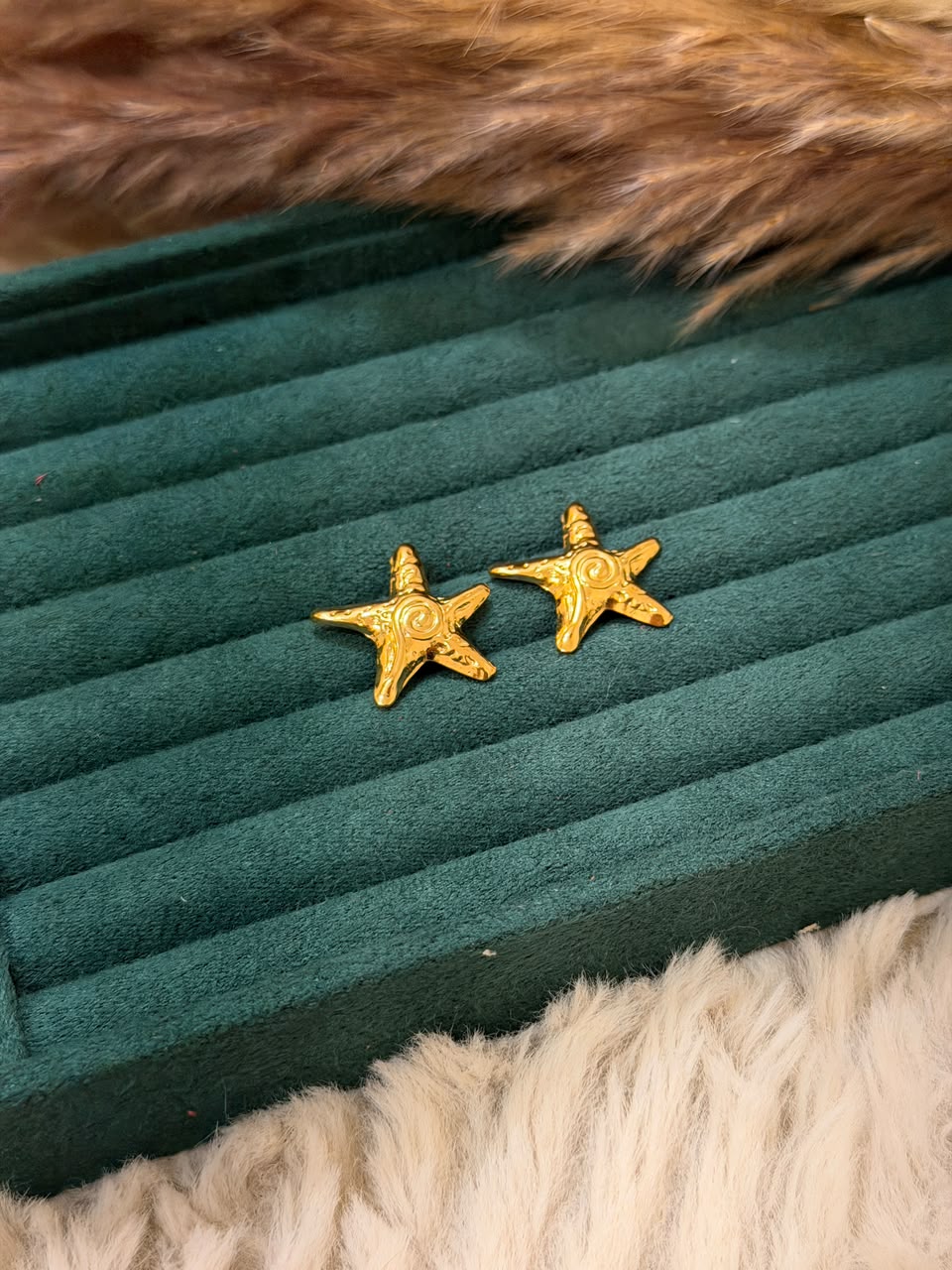 Stella Glow Studs