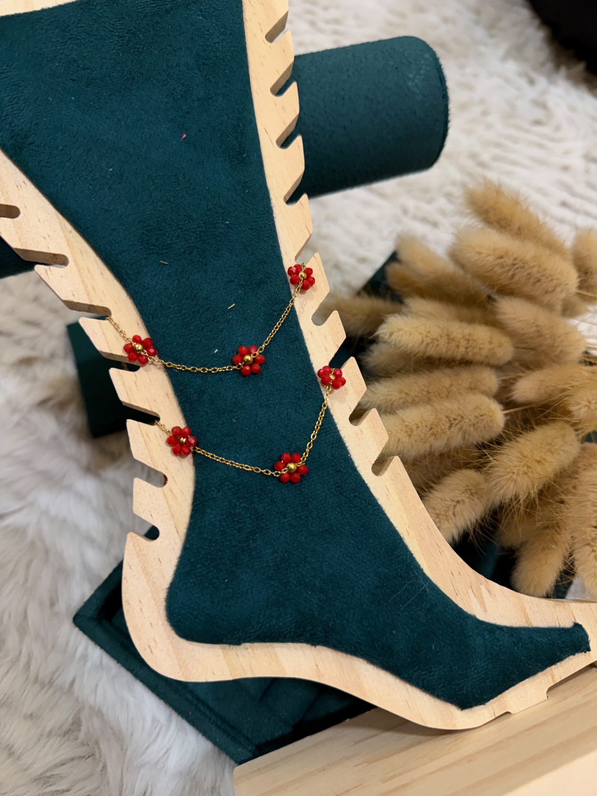 Crimson Daisy Anklet