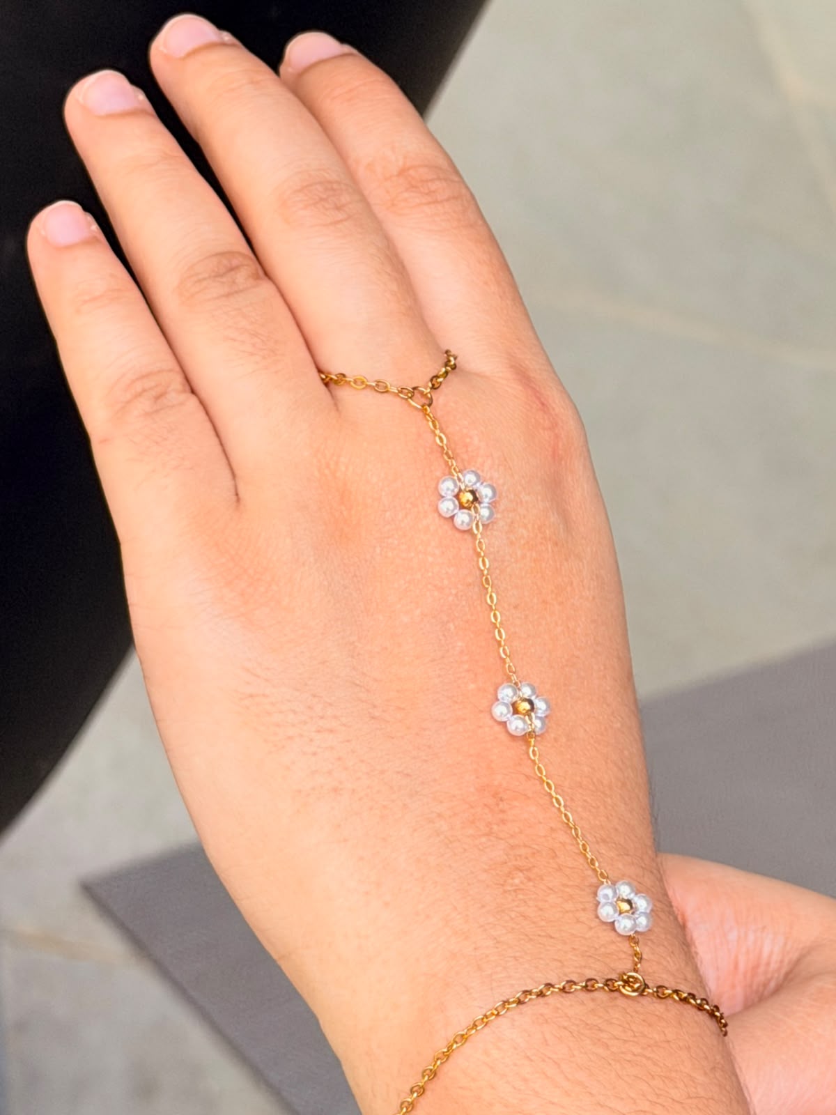 Daisy Grace Hand Chain