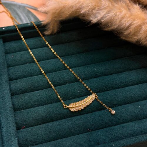 Feather Grace Golden Necklace
