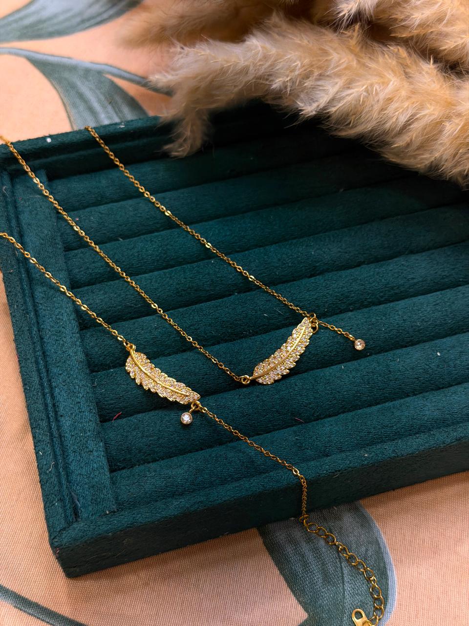 Divine Feather Set