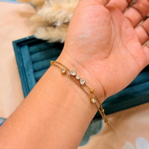 Dainty Heartline Bracelet