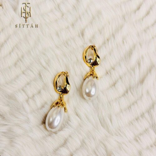 Lumiere Pearl Drops Earrings