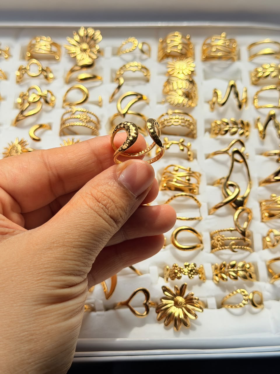 Golden Curve Ring