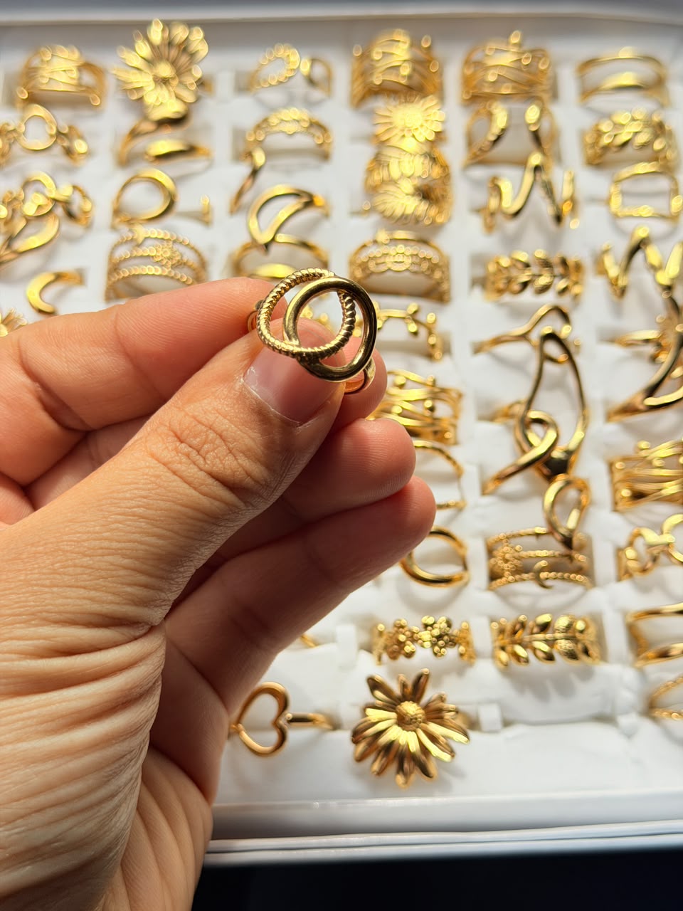 Double Sphere Ring