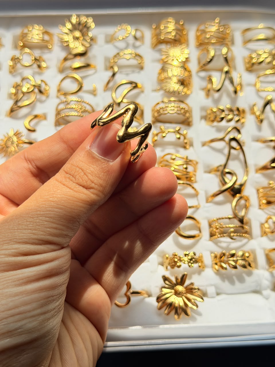 Zig-Zag Luxe Ring