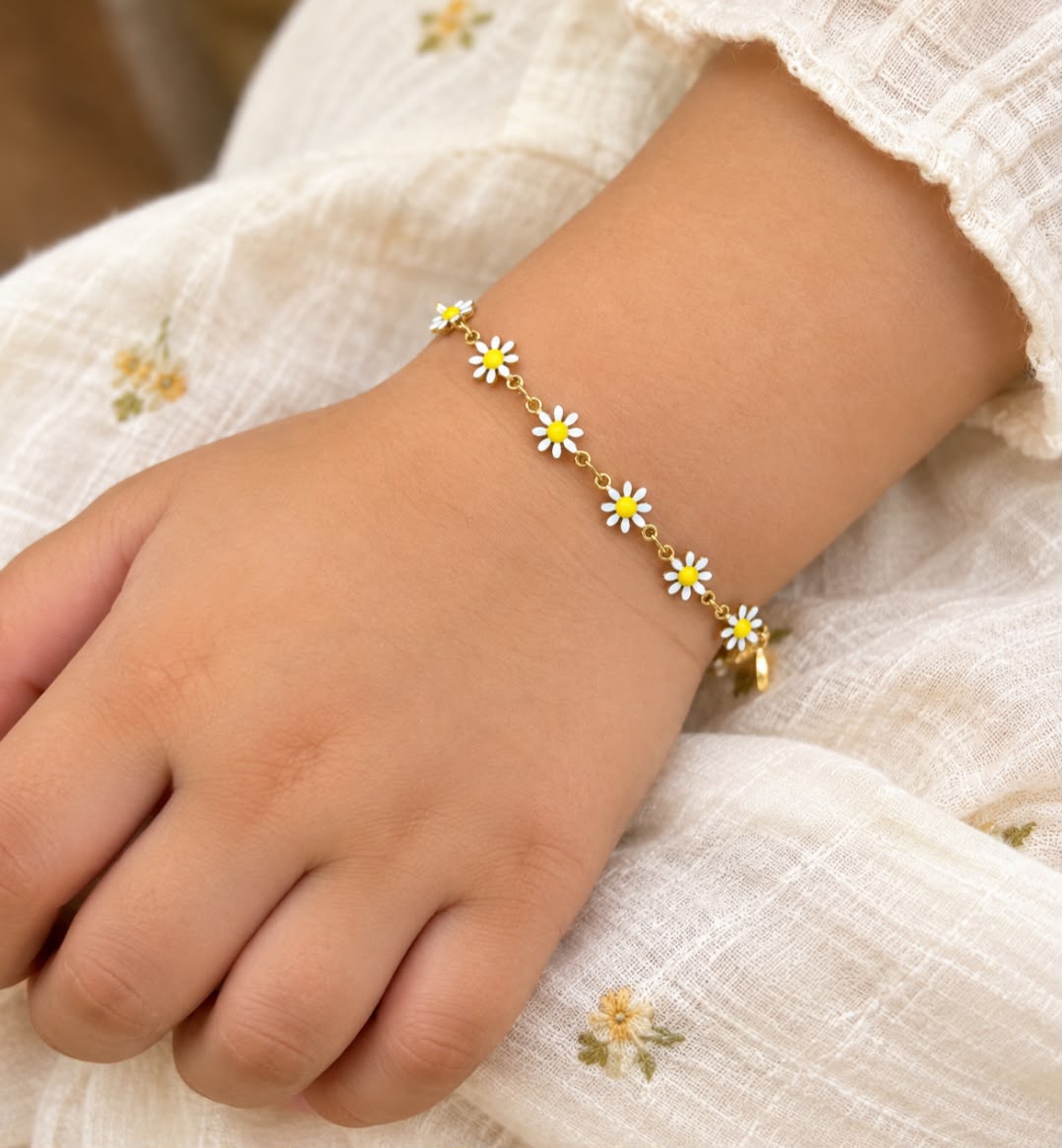 Sunny Daisy Bracelet