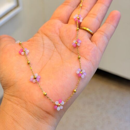 Pastel Daisy Chain
